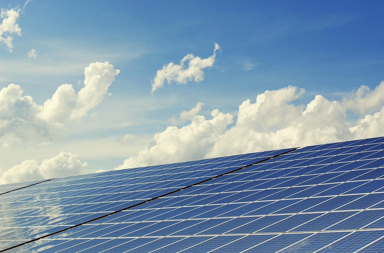 Navigating Renewable Energy Transitions and Infrastructure Growth in Pacific Island Economies
